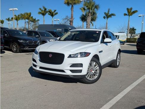 Used 2020 Jaguar F-PACE Prestige image 1