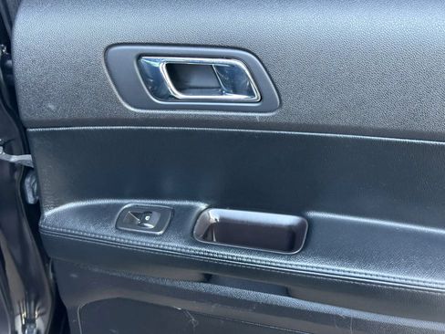 Used 2017 Ford Explorer 4WD Police Interceptor image 23