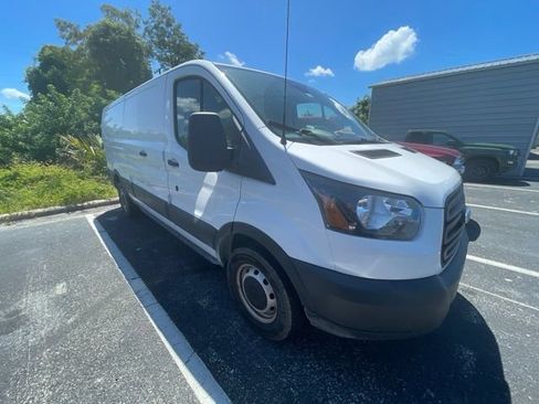 Used 2019 Ford Transit 250 148 Low Roof RWD image 2