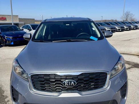 Used 2020 Kia Sorento L image 8