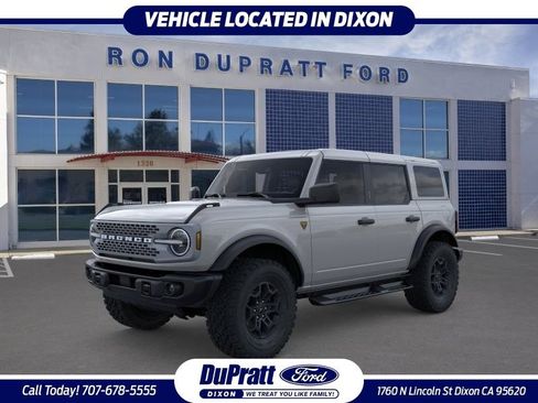 New 2026 Ford Bronco Badlands AWD/4WD image 1