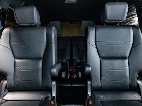 Used 2025 Lexus GX 550 image 28