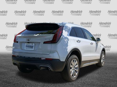 Used 2020 Cadillac XT4 Premium Luxury w/ Driver Awareness Package FWD image 10