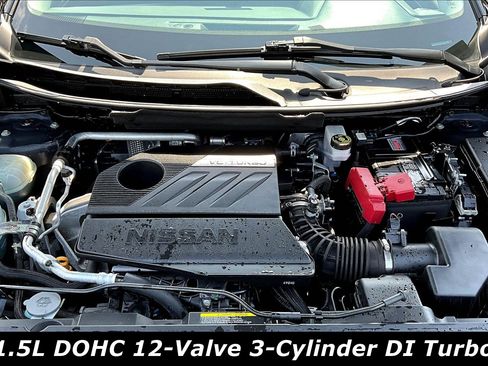 Used 2024 Nissan Rogue SL image 29