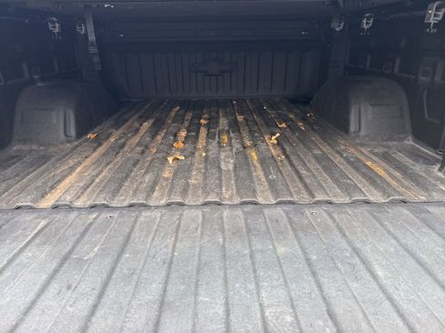 Used 2022 Chevrolet Silverado 1500 LT Trail Boss w/ LT Trail Boss Premium Package image 29