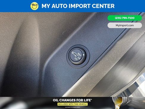 Used 2022 Chevrolet Equinox LT AWD/4WD image 13