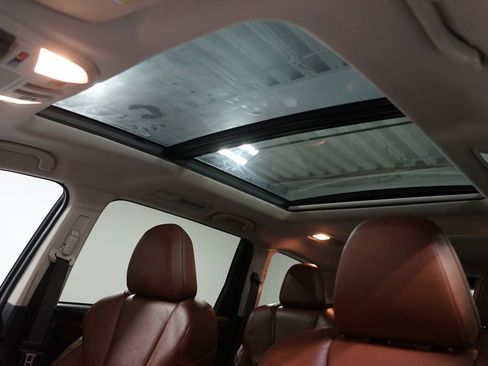 Used 2019 Subaru Ascent Touring image 37