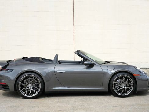 Used 2024 Porsche 911 Carrera w/ Premium Package RWD image 47