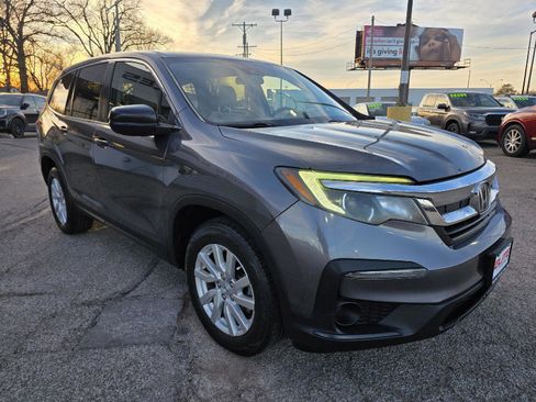 Used 2019 Honda Pilot LX image 3