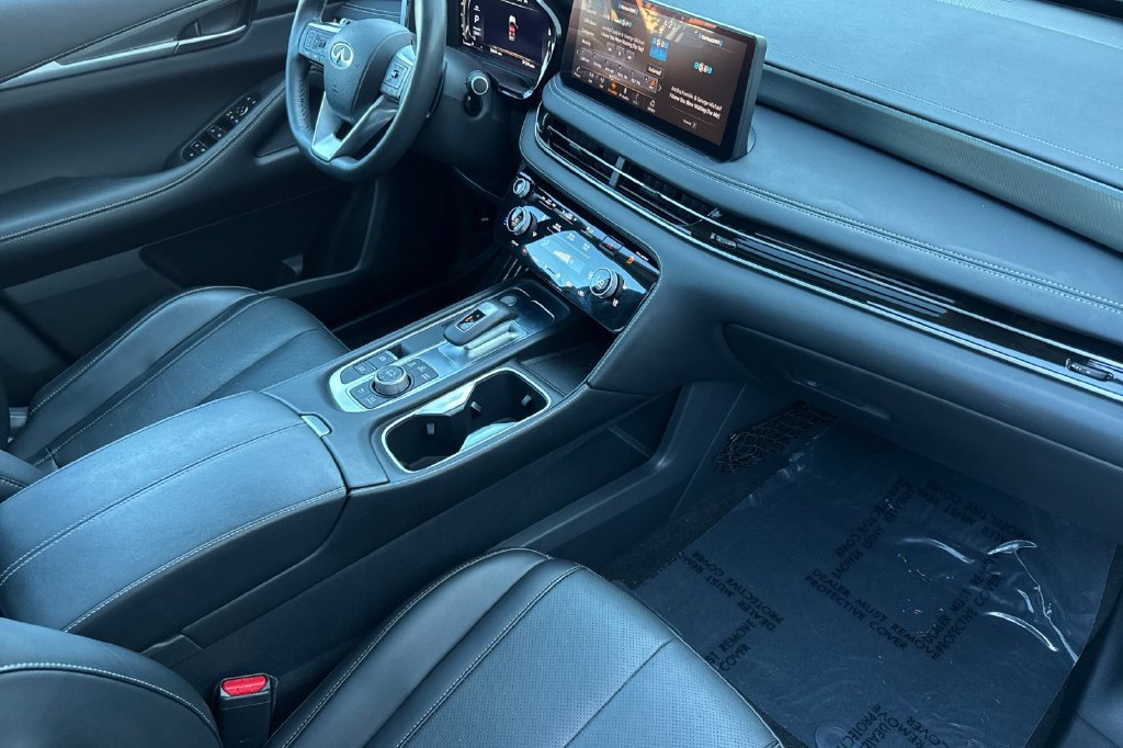 Certified 2023 INFINITI QX60 Luxe w/ Cargo Package AWD/4WD image 16