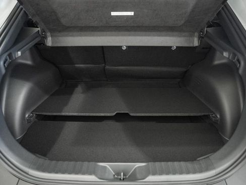 New 2026 Toyota C-HR image 10