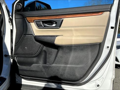 Used 2022 Honda CR-V Touring image 12