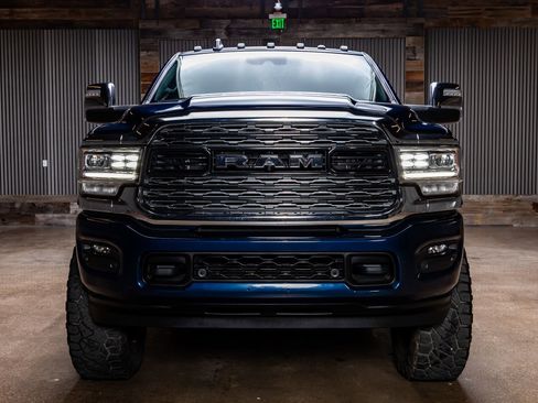 Used 2024 RAM 2500 Limited image 2