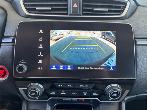 Used 2017 Honda CR-V Touring image 17