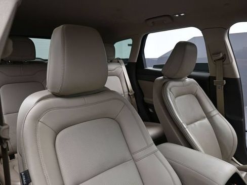 Used 2022 Lincoln Corsair AWD w/ Equipment Group 101A image 29