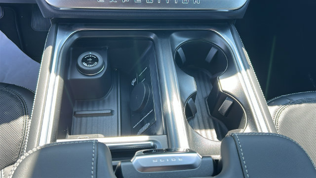 New 2027 Ford Expedition Max Platinum w/ Stealth Performance Package AWD/4WD image 23