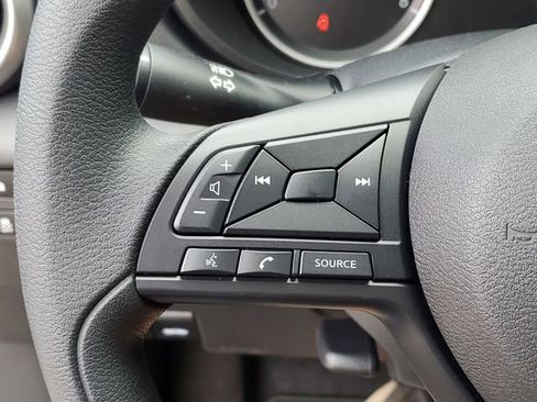 New 2025 Nissan Versa S w/ Trunk Package image 10