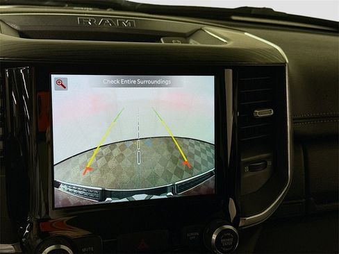Used 2024 RAM 1500 Laramie image 8
