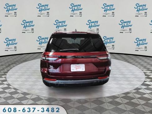 New 2026 Jeep Grand Cherokee Limited w/ Limited Altitude Package AWD/4WD image 6