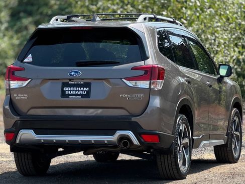 Used 2022 Subaru Forester Touring w/ Popular Package #2 AWD/4WD image 7