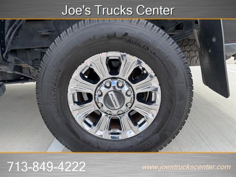 Used 2017 Ford F350 XLT w/ XLT Premium Package AWD/4WD image 54