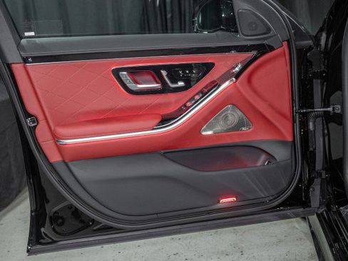 New 2026 Mercedes-Benz S 580 4MATIC Sedan image 10