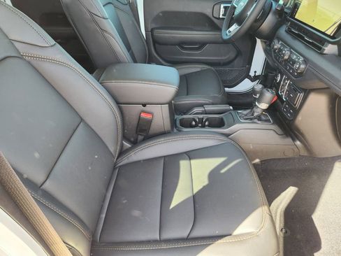 New 2026 Jeep Wrangler Sahara image 9