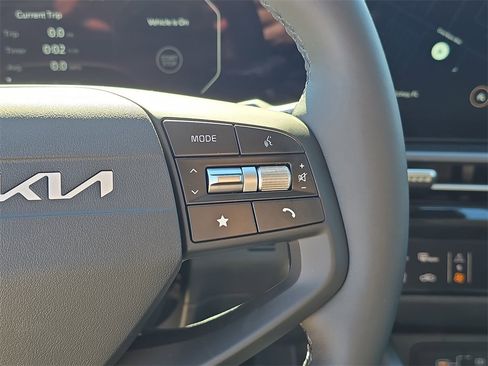 New 2026 Kia Sportage SX image 32