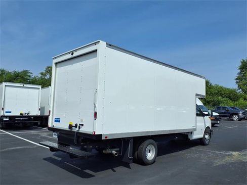 New 2025 Chevrolet Express 3500 w/ Power Convenience Package image 3