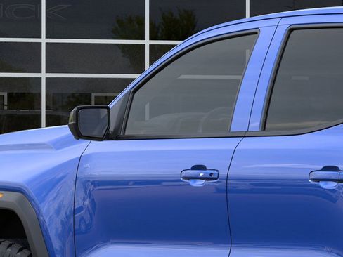 New 2026 GMC Canyon Elevation w/ Convenience Package image 12