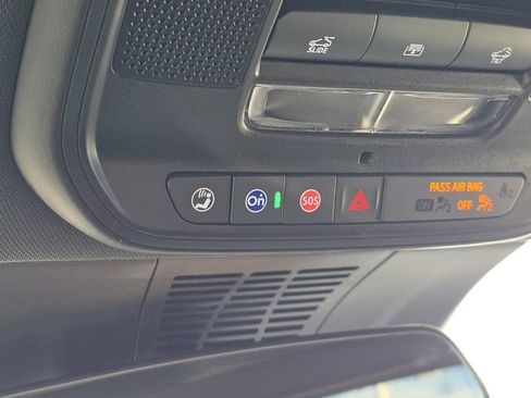 New 2026 Chevrolet Blazer EV LT image 32