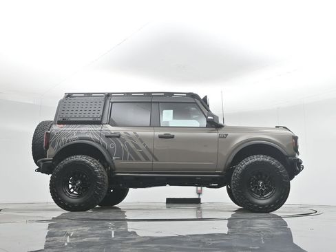New 2025 Ford Bronco Badlands AWD/4WD image 52