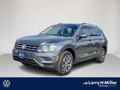 Used 2020 Volkswagen Tiguan SE w/ Panoramic Sunroof Package