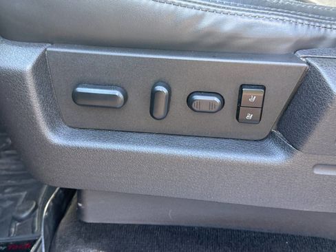 Used 2013 Ford F150 Platinum w/ Max Trailer Tow Pkg AWD/4WD image 27