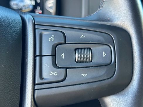Used 2023 GMC Yukon XL Denali Ultimate AWD/4WD image 33
