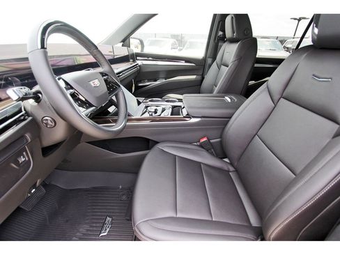 New 2026 Cadillac Escalade ESV 2WD image 6
