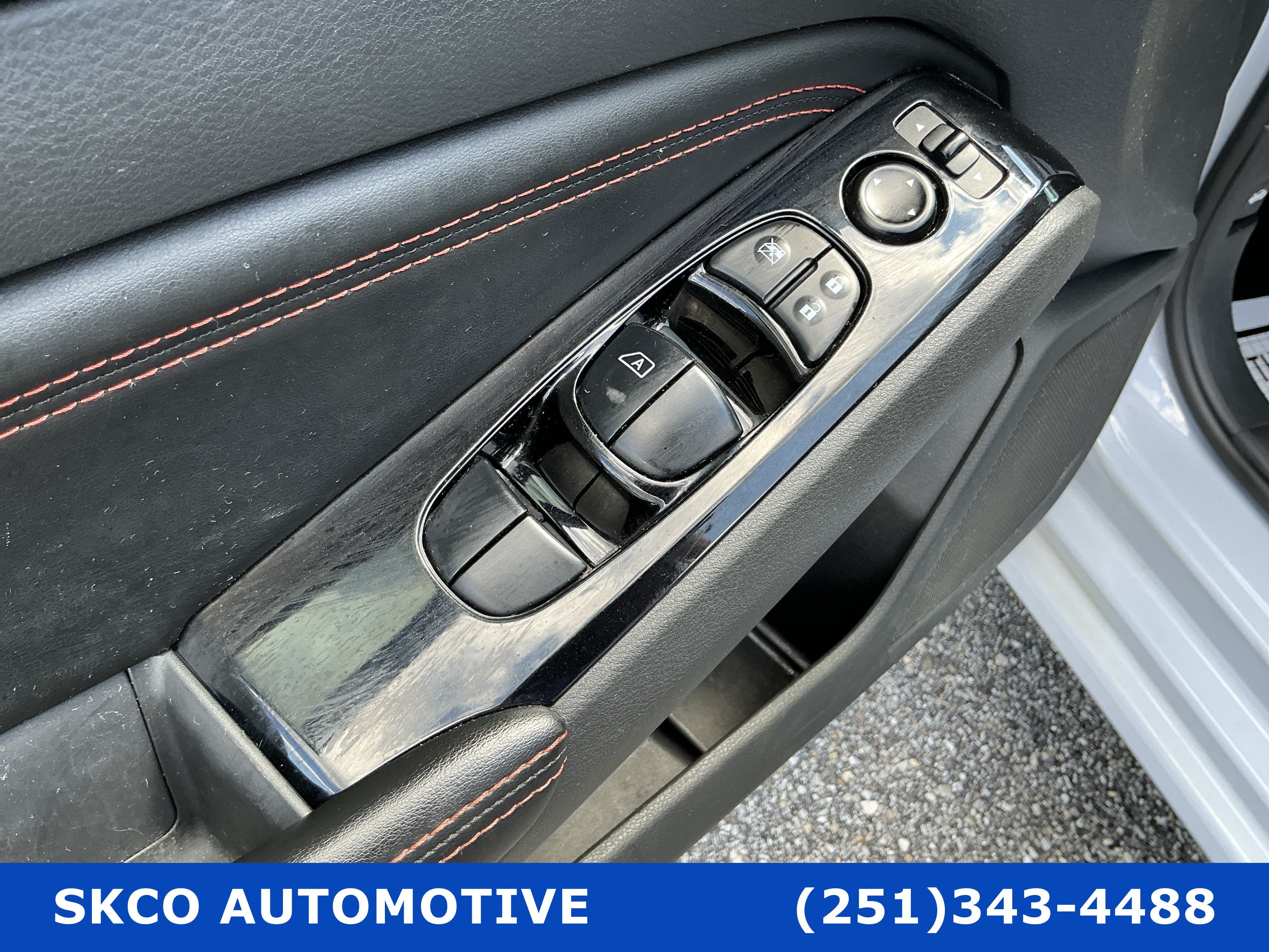 Used 2023 Nissan Altima 2.5 SR AWD/4WD image 22