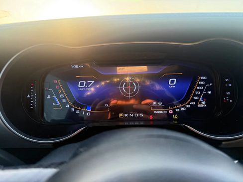 Used 2016 Ford Mustang Premium RWD image 5
