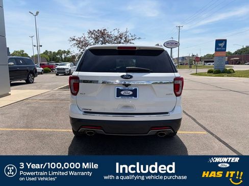 Used 2018 Ford Explorer XLT w/ Equipment Group 201A AWD/4WD image 2