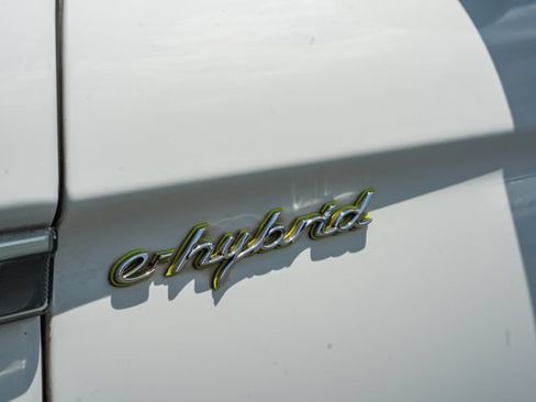 Used 2016 Porsche Panamera S RWD image 14