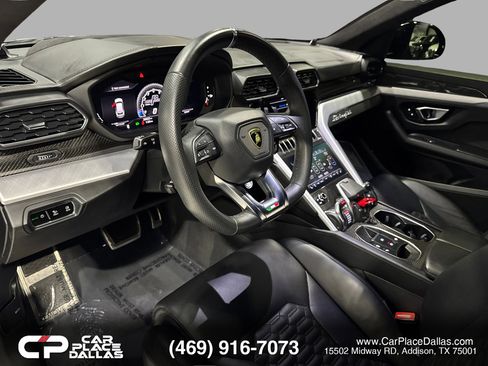 Used 2021 Lamborghini Urus AWD/4WD image 16