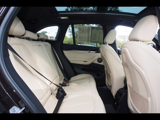 Used 2018 BMW X1 xDrive28i AWD/4WD image 14