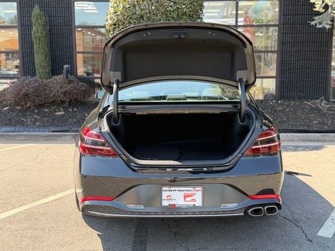 Used 2023 Genesis G70 2.0T w/ Sport Prestige Package image 17