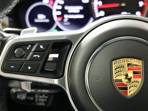 Used 2021 Porsche Cayenne GTS image 27