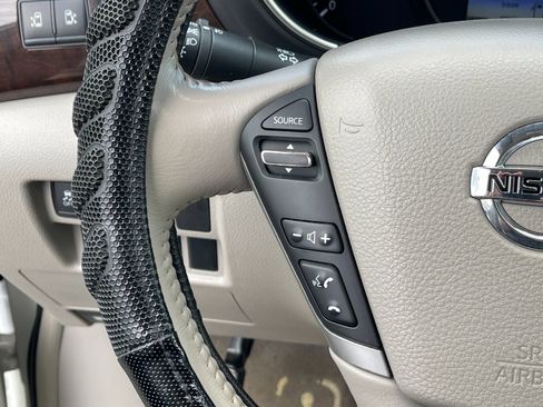 Used 2014 Nissan Quest SL FWD image 29