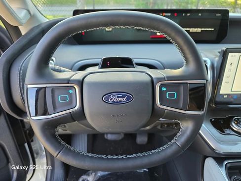 New 2026 Ford Expedition Max Platinum AWD/4WD image 27