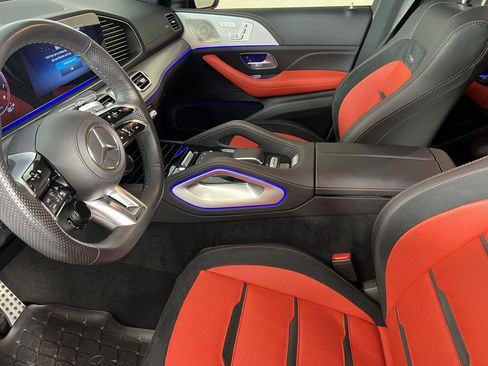 Used 2024 Mercedes-Benz GLE 53 AMG 4MATIC Coupe image 4