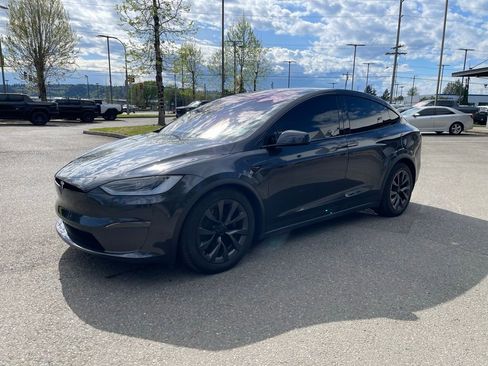Used 2024 Tesla Model X AWD/4WD image 1