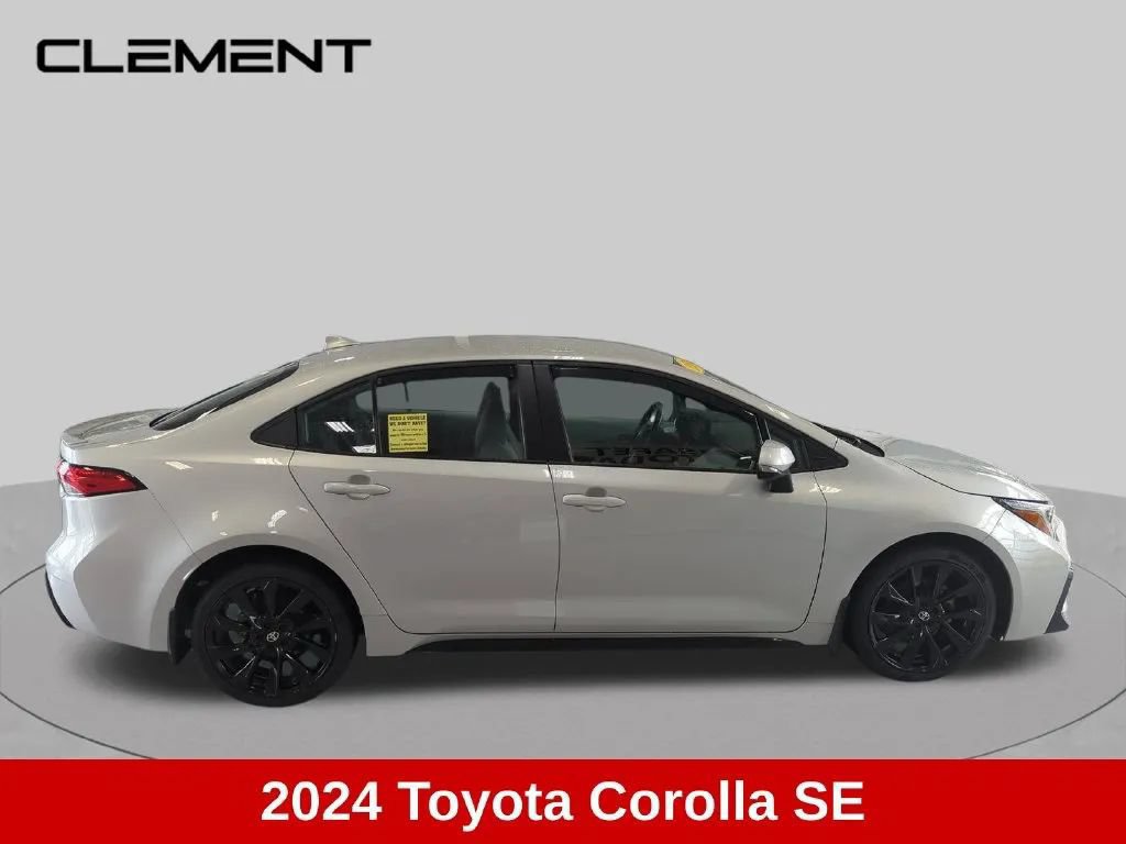 Used 2024 Toyota Corolla SE FWD image 8