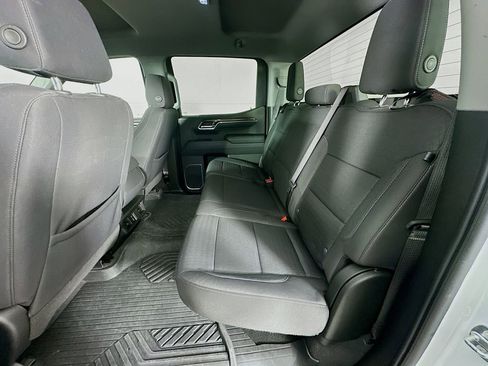 Used 2023 Chevrolet Silverado 1500 LT Trail Boss w/ Protection Package image 32